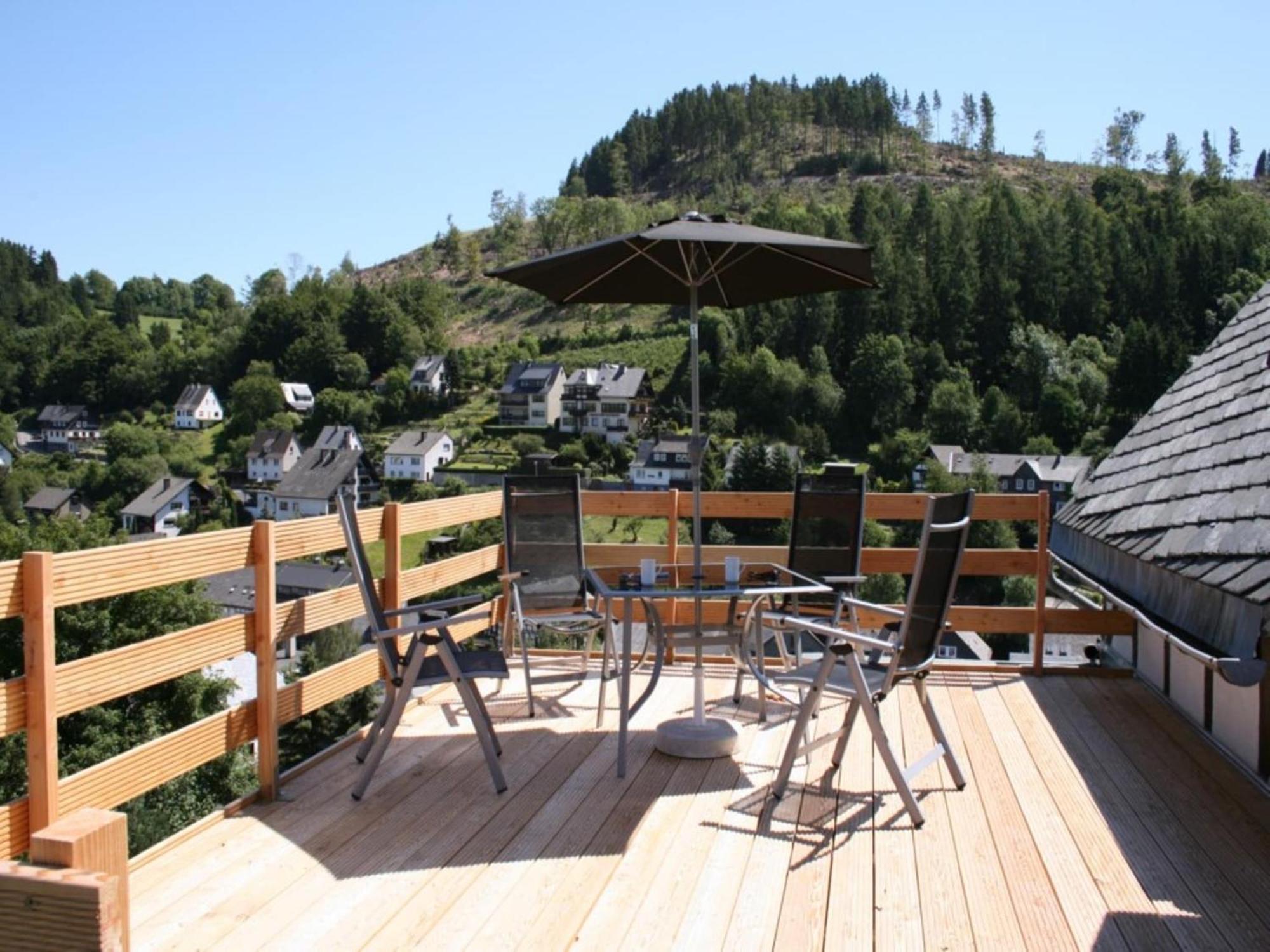 Large Holiday Home In Willingen With Private Garden And Several Terraces Kültér fotó